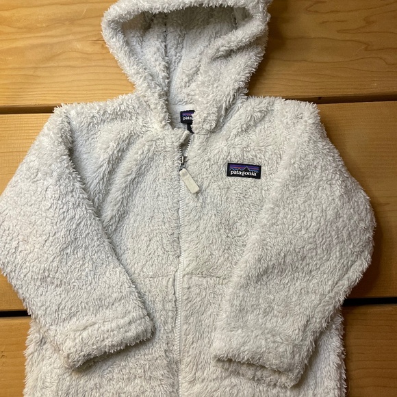 Patagonia Toddler Jacket Size 2T Zip Hoodie Furry Friends Fleece Bear Ears White